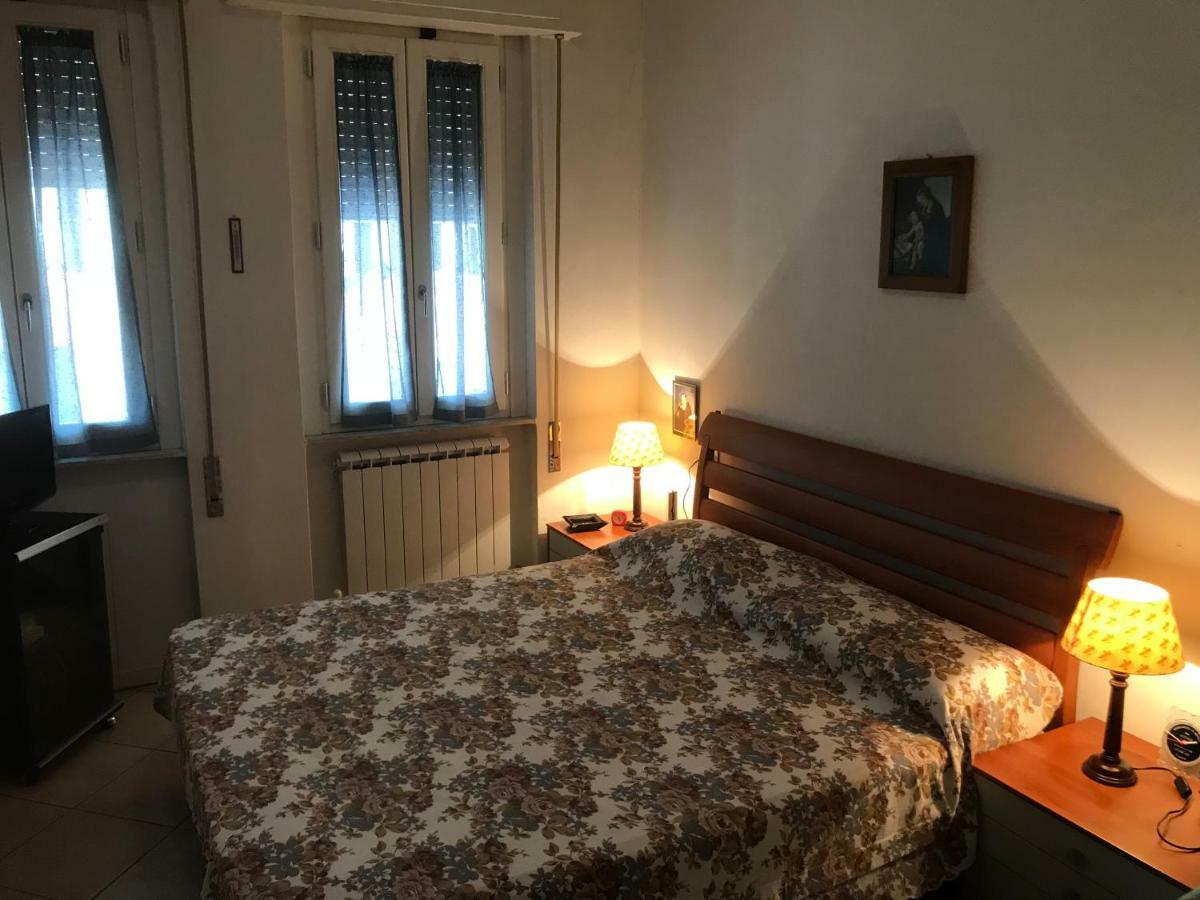Вилла Casa Luciana Виареджо Экстерьер фото